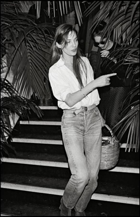French Girl Style: The Outfit that early 1970s Jane Birkin Would Say ' –  Club Duquette